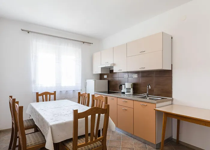 Apartman Malerisches Nur 700 Meter Zum Sandstrand Mit Herrlichem Meerblick, Pool, Grill *