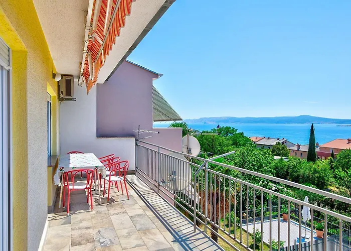 Malerisches Nur 700 Meter Zum Sandstrand Mit Herrlichem Meerblick, Pool, Grill Apartman Crikvenica