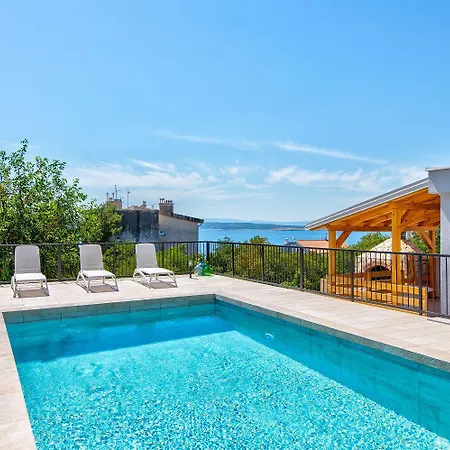 Malerisches Nur 700 Meter Zum Sandstrand Mit Herrlichem Meerblick, Pool, Grill Crikvenica