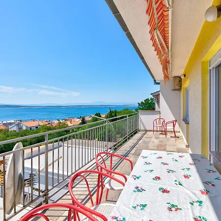 Apartament Malerisches Nur 700 Meter Zum Sandstrand Mit Herrlichem Meerblick, Pool, Grill Crikvenica